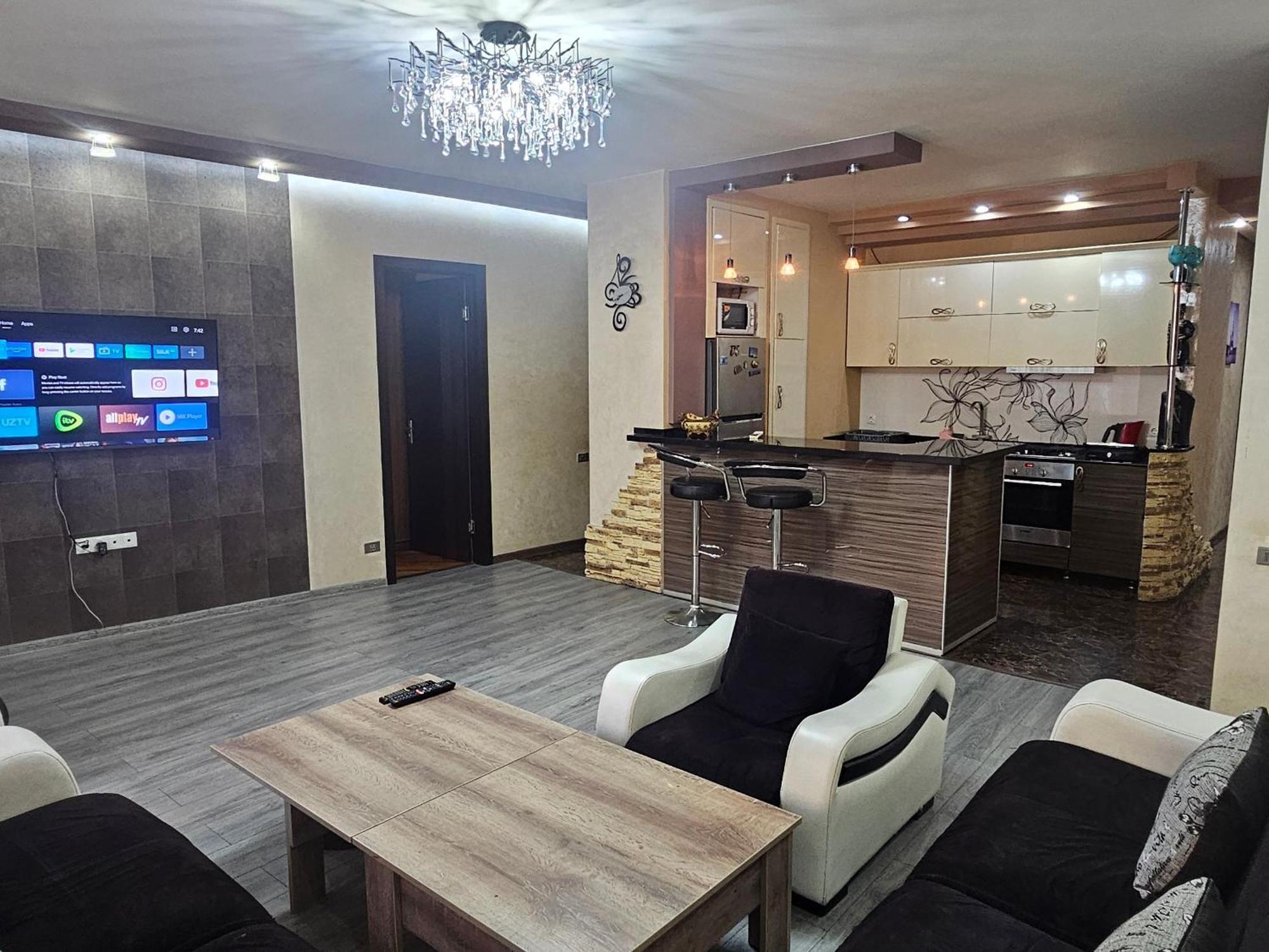 Nukri-2017 Batumi Quarto foto