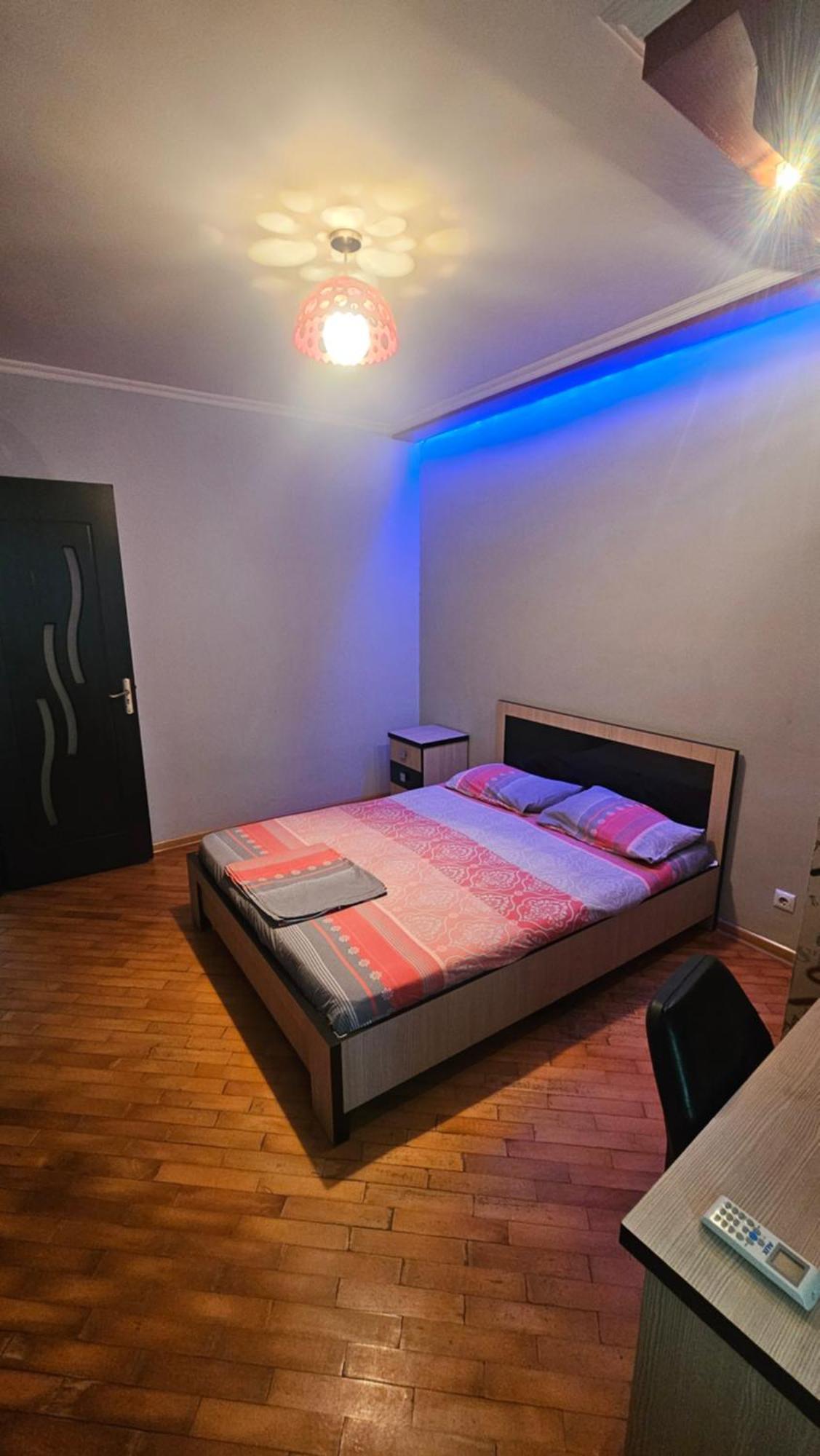 Nukri-2017 Batumi Exterior foto