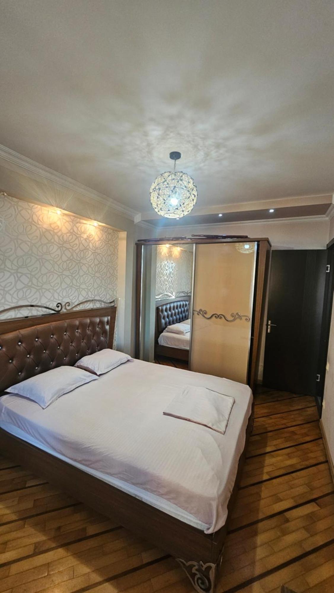 Nukri-2017 Batumi Exterior foto